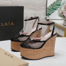 Alaia Sandals